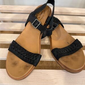 Kork-Ease Black Woven Leather Buckle Sandals
